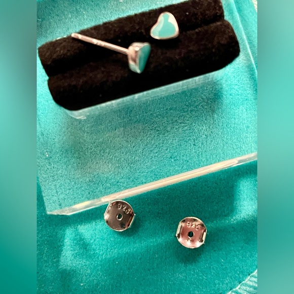 🩵STAMPED S925 Silver/Teal Heart Stud Earrings NWT - Picture 11 of 14